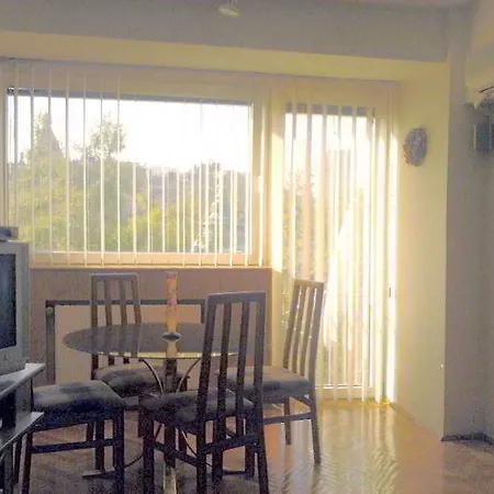 罗姆普罗莫普拉斯公寓 公寓 布加勒斯特