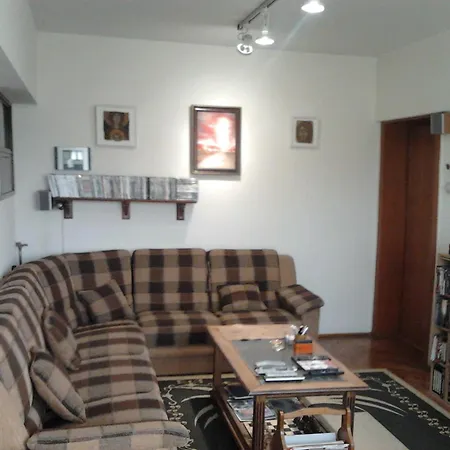 Apartment Rompromo